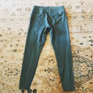 Uniqlo Active Leggings